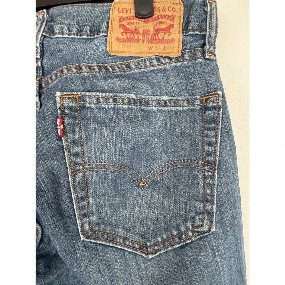 Levi's 559 Relaxed Straight Leg Jeans Men's 30x30 Medium Wash Indigo Denim